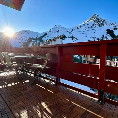 Arc 1950 - Cozy With Mountain View