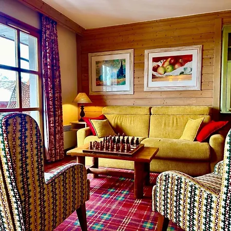 Arc 1950 - Cozy With Mountain View Apartment *