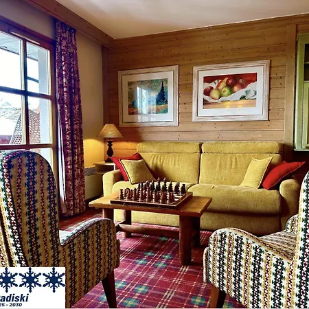 Arc 1950 - Cozy With Mountain View * Les Arcs (Savoie)